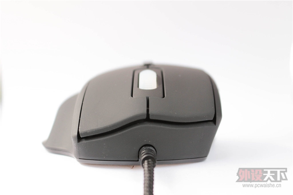 Mionix NAOS 8200��QPAD 8K��ôѡ��