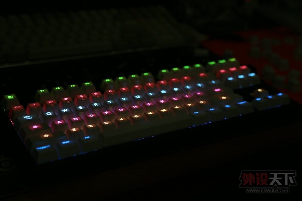 Aplum RGB̲