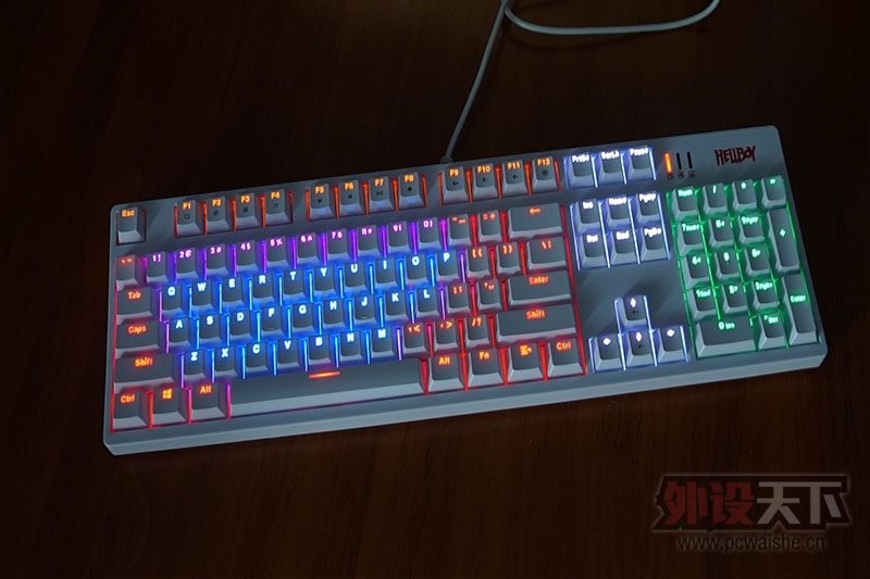 ����ԭ�����ᣡHELLBOY ZF MX400����е����