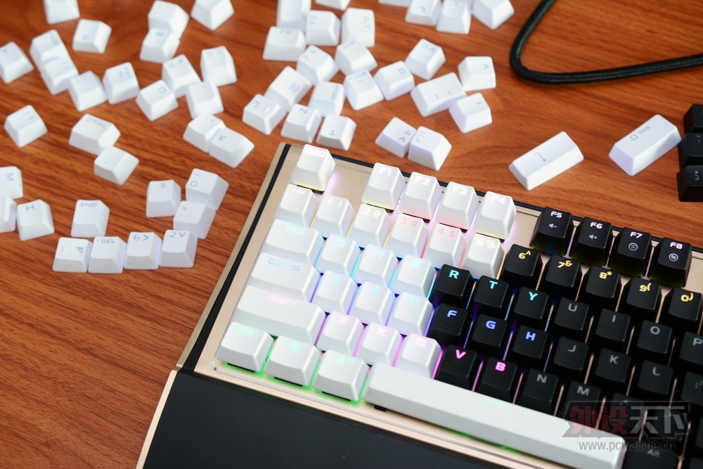 ��һ�ҵ�PBT��ɫ�����ñ