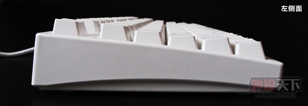 ������ң�DUCKY 2087 S2 EDGս�Ӱ�ɫ�������������濪�������