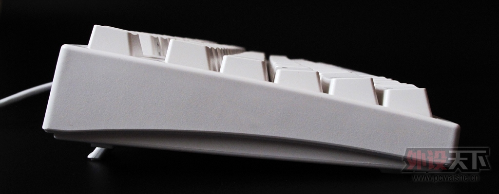������ң�DUCKY 2087 S2 EDGս�Ӱ�ɫ�������������濪�������