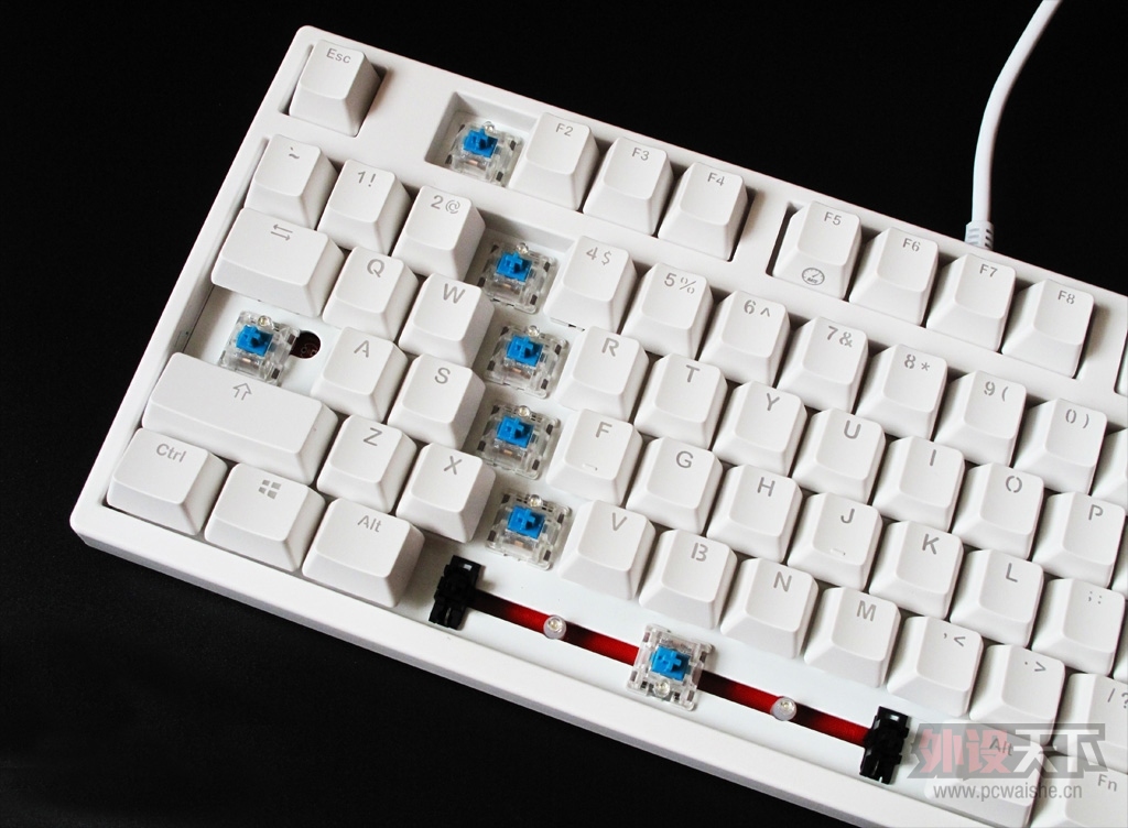������ң�DUCKY 2087 S2 EDGս�Ӱ�ɫ�������������濪�������