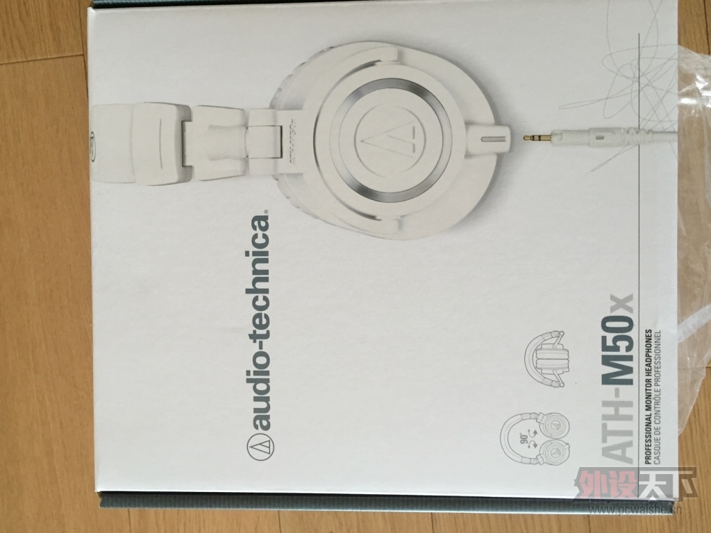 ��ɫ����