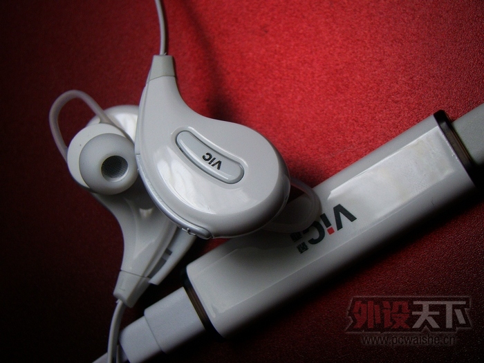 ���ܰ�  ViCޱ�� GHOST ���������˶���Ϸ����