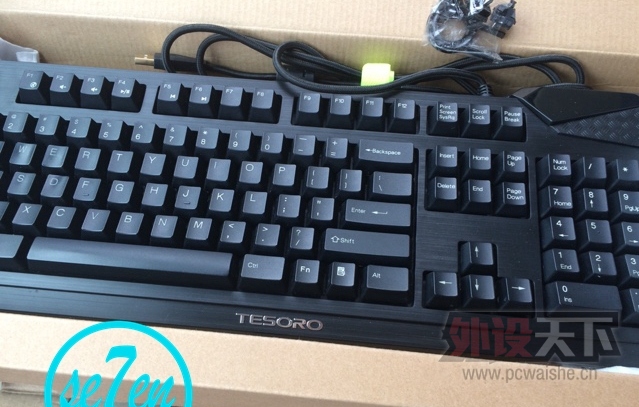 ���人��������TESORO-G1N/ ��ɫӣ�Һ���  9�°���