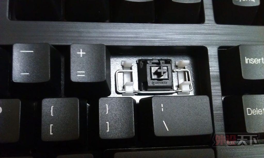 ���人��������TESORO-G1N/ ��ɫӣ�Һ���  9�°���