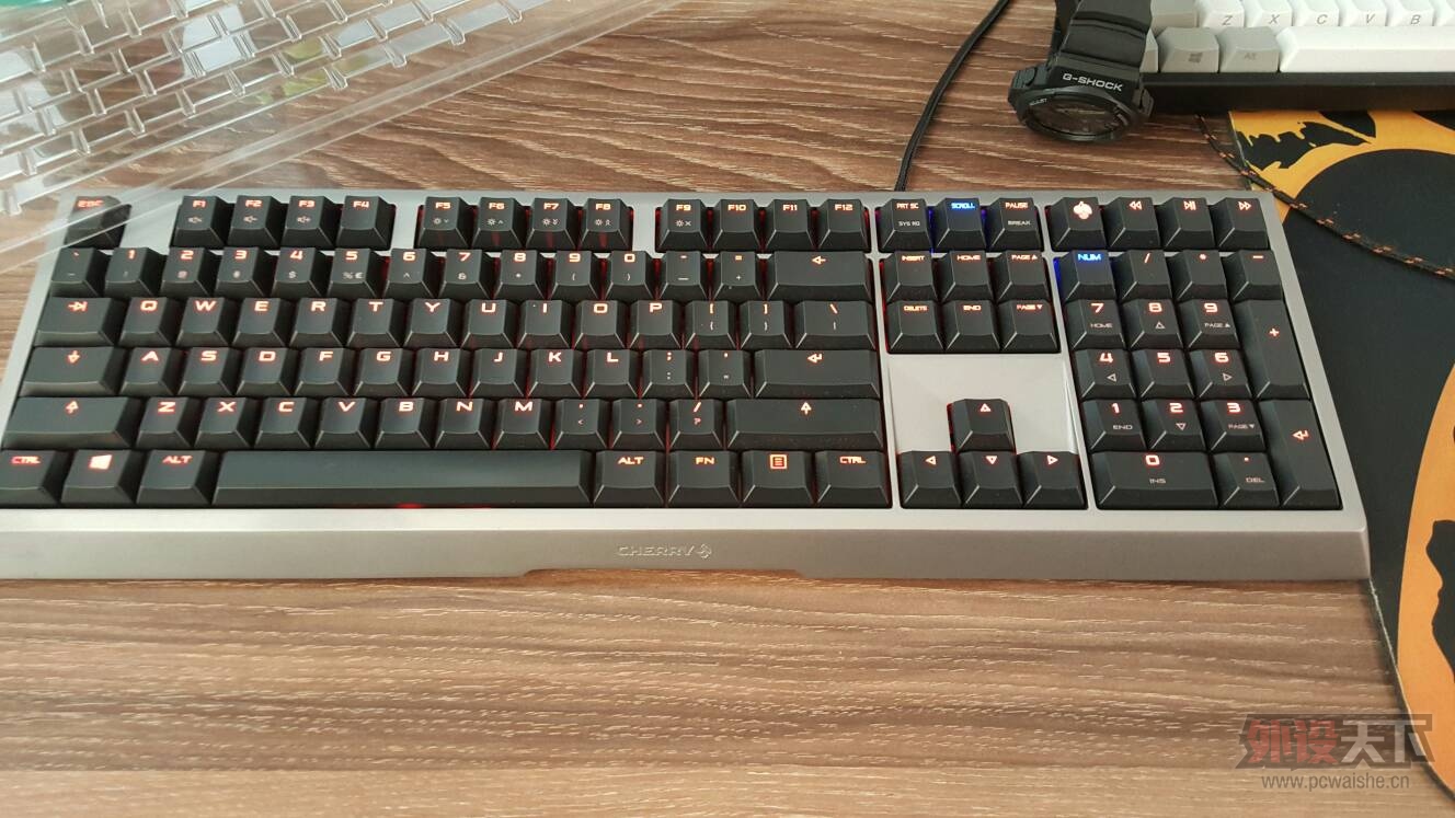 �����ݡ��ѳ�    ���۹���ӣ��cherry mx6.0�����е����
