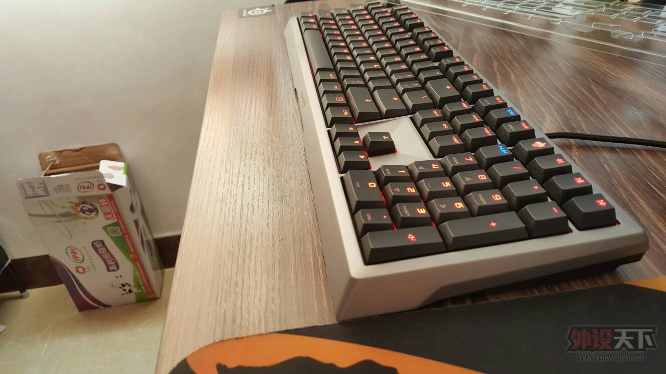 �����ݡ��ѳ�    ���۹���ӣ��cherry mx6.0�����е����