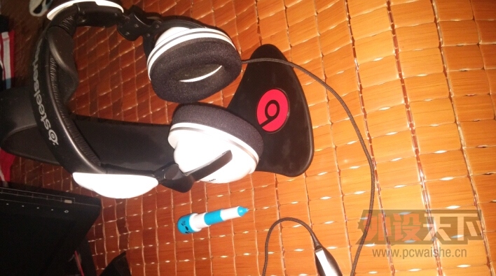 ����������� 5HV2 ��ɫ