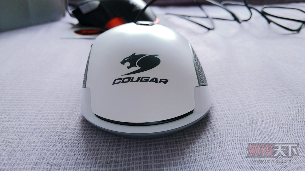 ׷٤COUGAR500M 