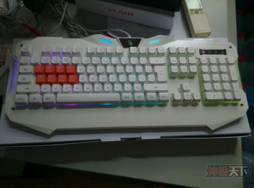 �����ݡ�����Ѫ�����鵥����Q328�˹�����е����LOLר��