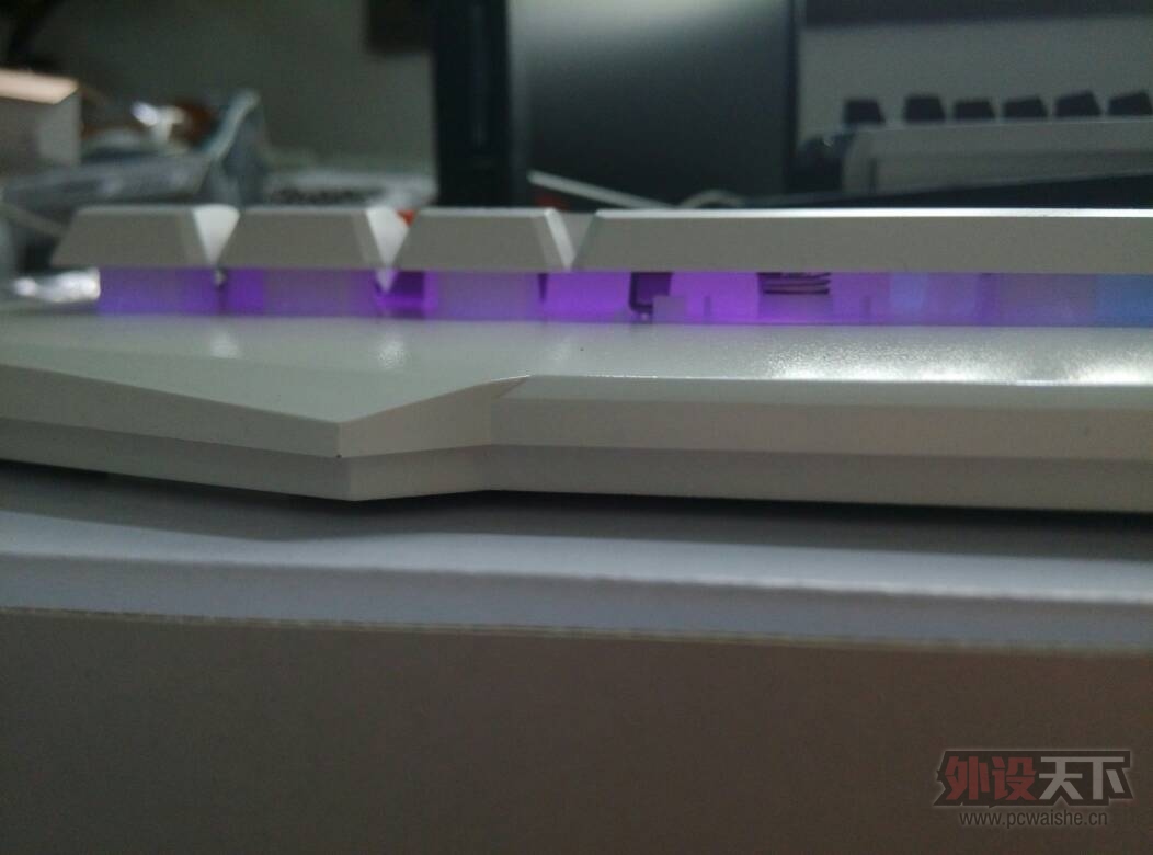 �����ݡ�����Ѫ�����鵥����Q328�˹�����е����LOLר��