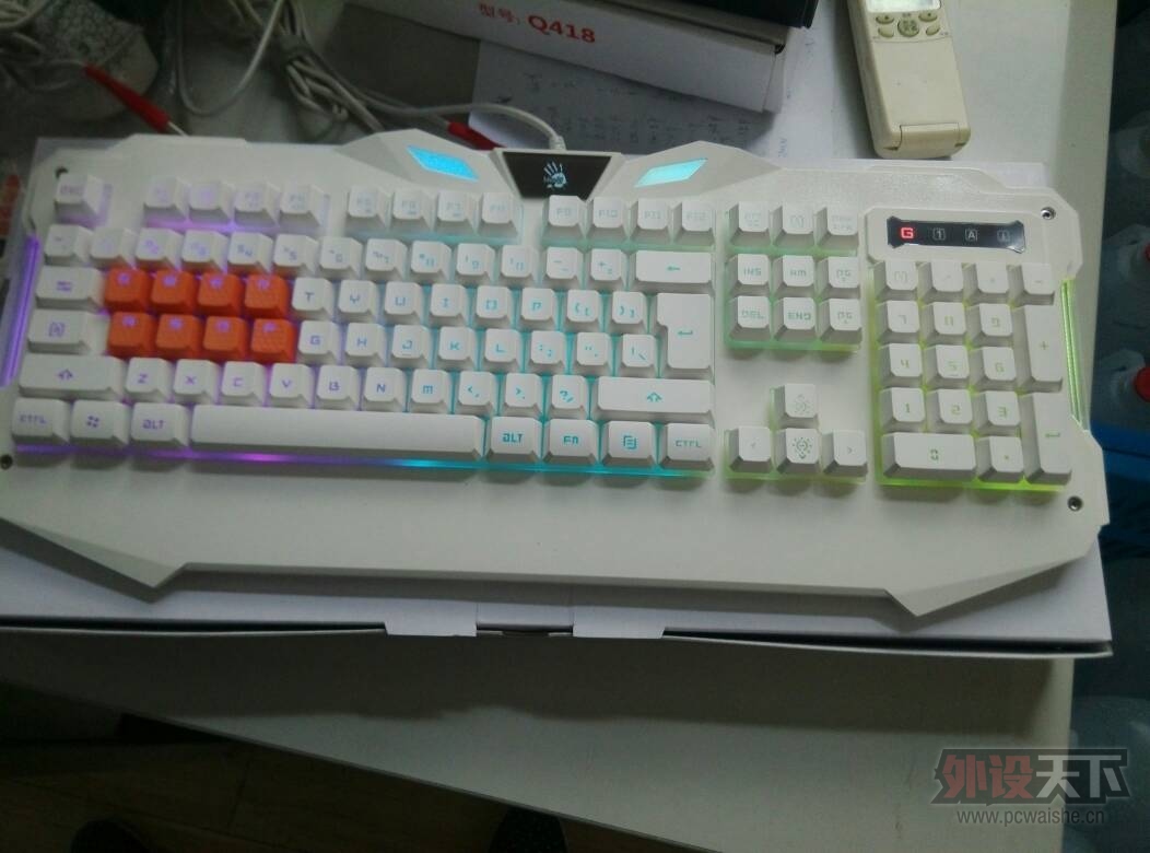 �����ݡ�����Ѫ�����鵥����Q328�˹�����е����LOLר��