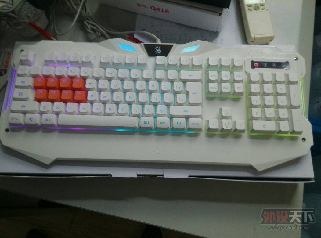 �����ݡ�����Ѫ�����鵥����Q328�˹�����е����LOLר��