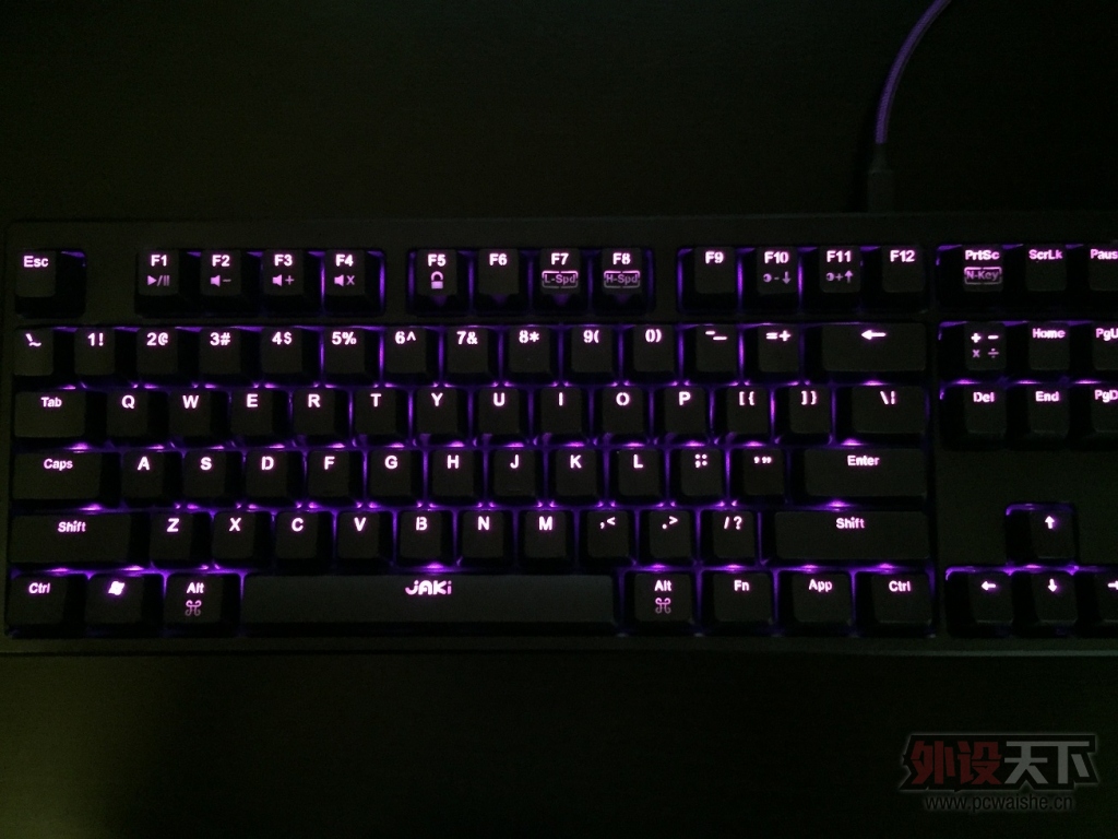 ���ɶ���JAKI JD005�Ϲ���ᣬ���ߺڹѸ����������