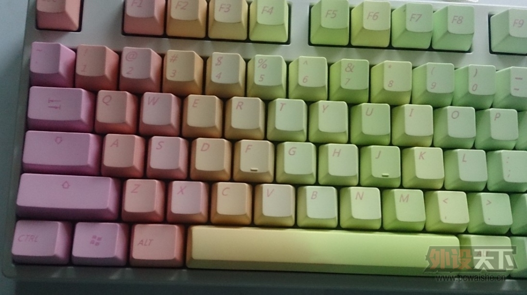 ��������PBT�ʺ��ñ ikbc F104 ��ɫ���� ��ɫ��͸��ñ 104��