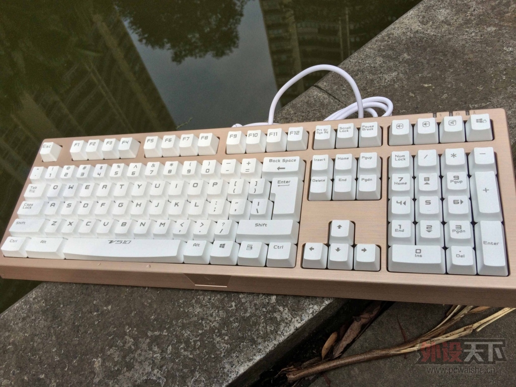 ���Ѽ�ӣ���е����Ҳ��ˮ�������װ�V510�����Ȥζ����