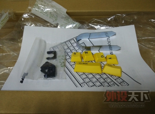 [�㶫����]Realforce 2015 ȫ��30G ������ ���� 1600˳�ᵽ��