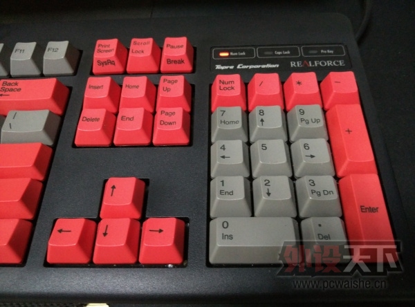 [�㶫����]Realforce 2015 ȫ��30G ������ ���� 1600˳�ᵽ��