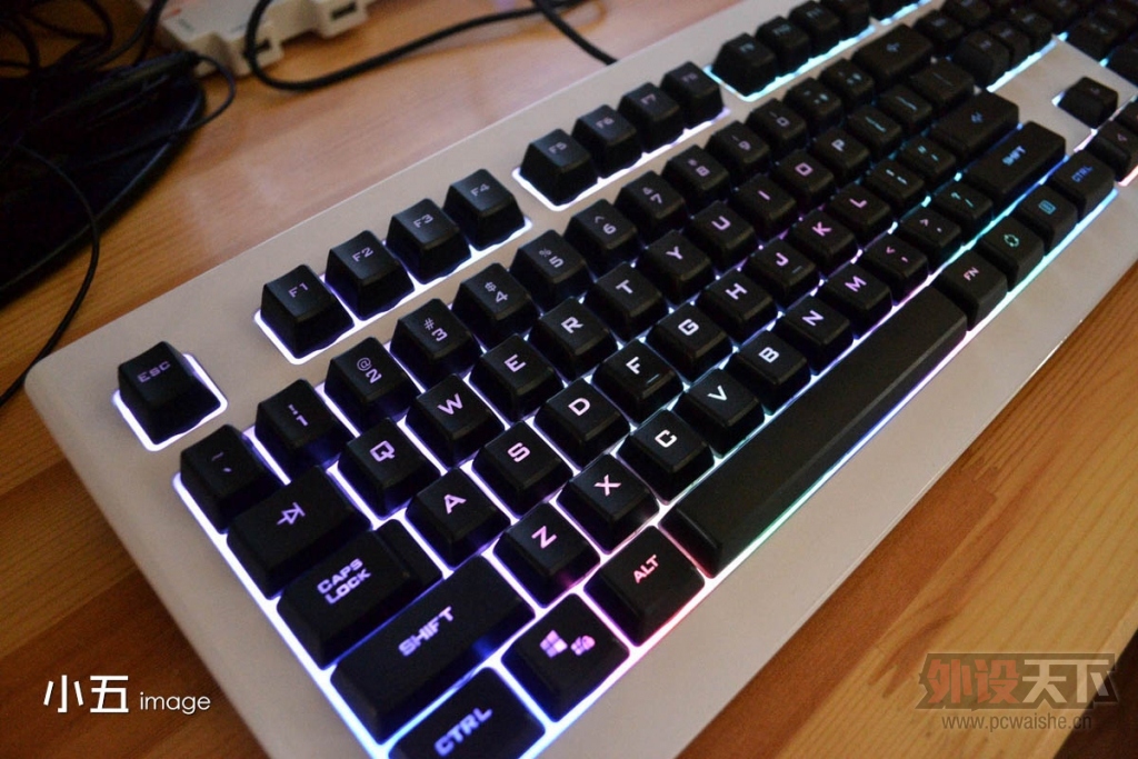 ���� Fuhlen SC950-OMG ���ư澲���ݼ��̼���