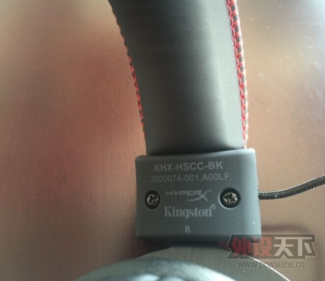 �������V1�����ż��羺��������HyperX Cloud Core