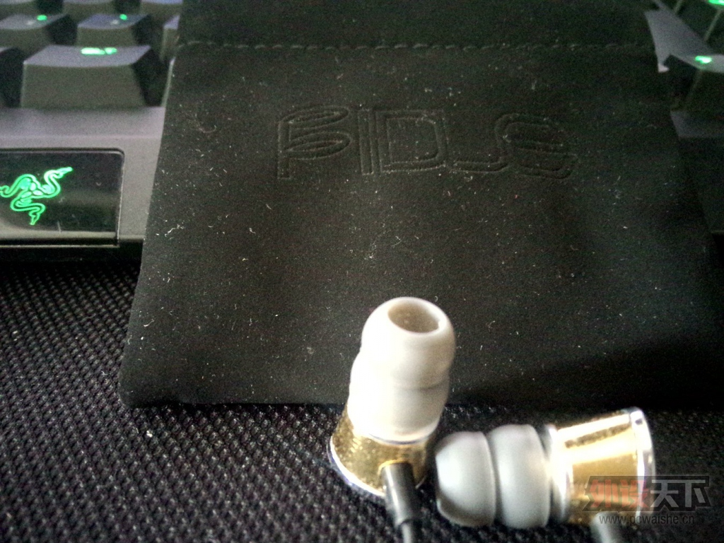 �������������ķɶ�A65