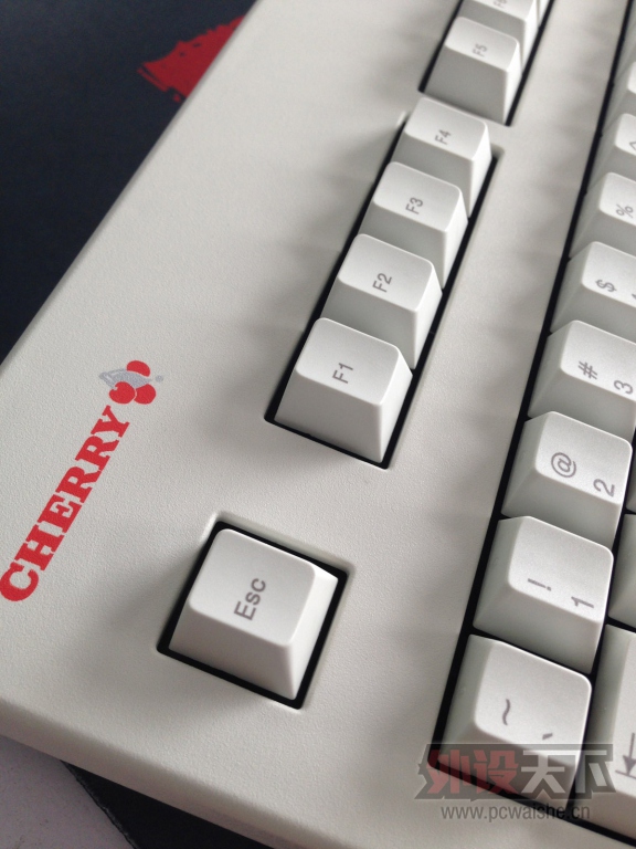 ���ѳ������ӱ���Cherry 3494�� G80-3493��ɫ����