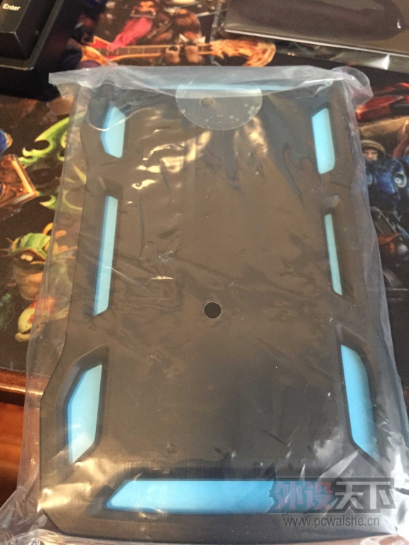 ���ʣ������ֵ� ROCCAT NYTH���䡣