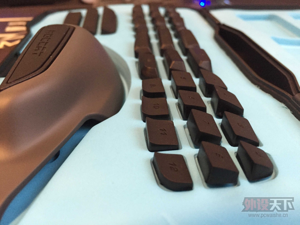 ���ʣ������ֵ� ROCCAT NYTH���䡣