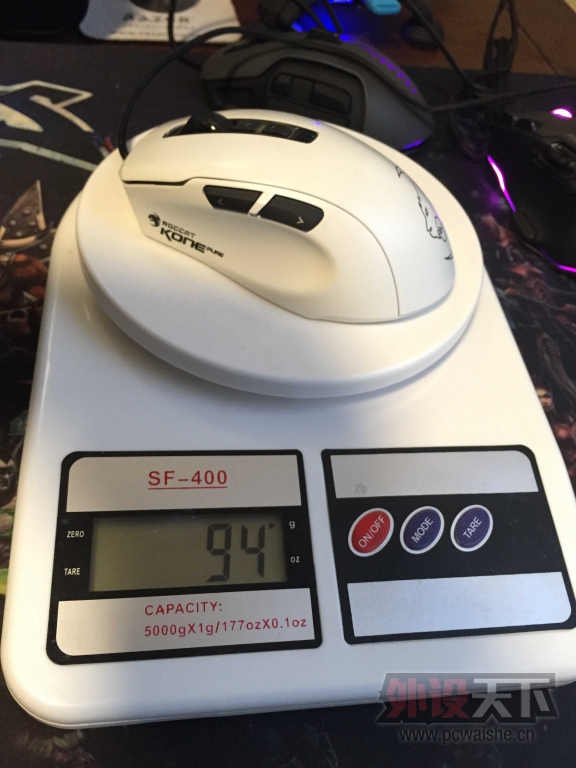 ���ʣ������ֵ� ROCCAT NYTH���䡣