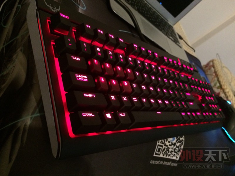 �ѳ�  ��ɾ��