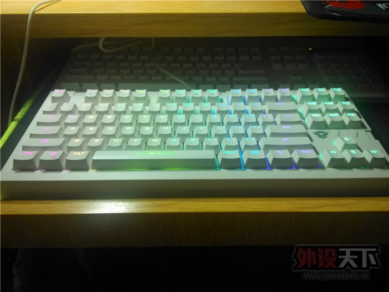 ����˹flare87RGB��е���̿������