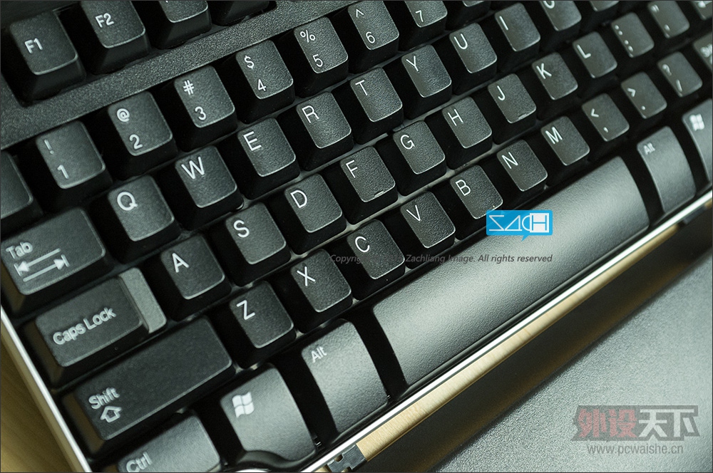 ���Ϻ���[27�ռӼ�¿007��ɫ]��ά���ᣬzowie FK��EC1 Evo,MX518,��˶SICA...