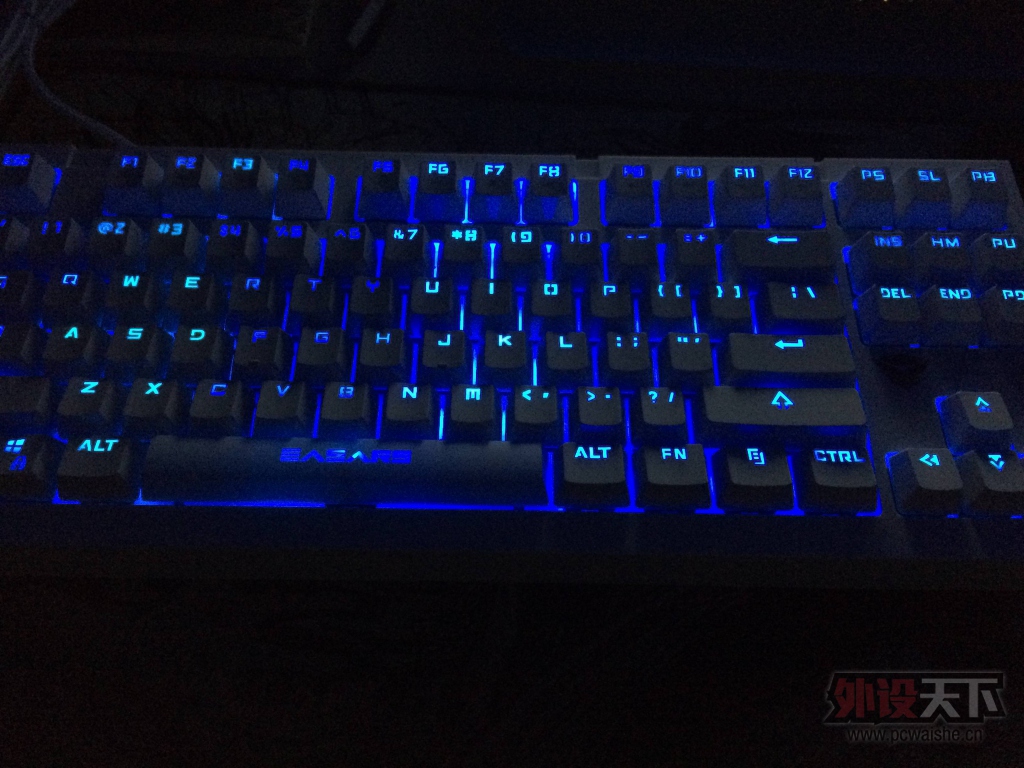 ��쵵�ɫ���ڲ�ס���ڵ���ɫ-����˹flare��