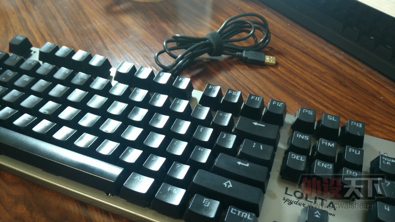 ���ѳ������Ͼ�����Noppoo Lolita spyder 104 ��ɫ�������ᣬ199Ԫ