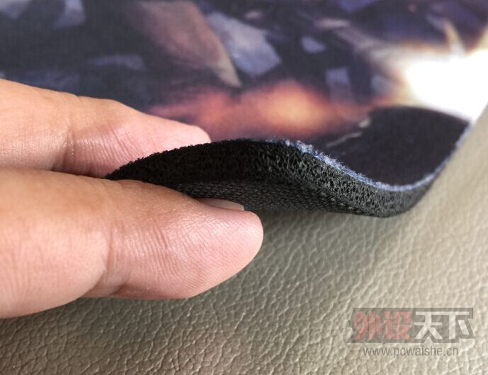 ���ӱ�����ɫ rival ��꣬��������