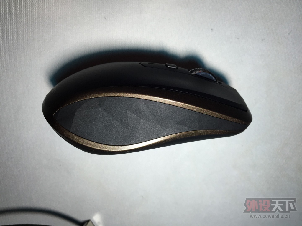 �������� �޼� MX ANYWHERE 2 9�� ����