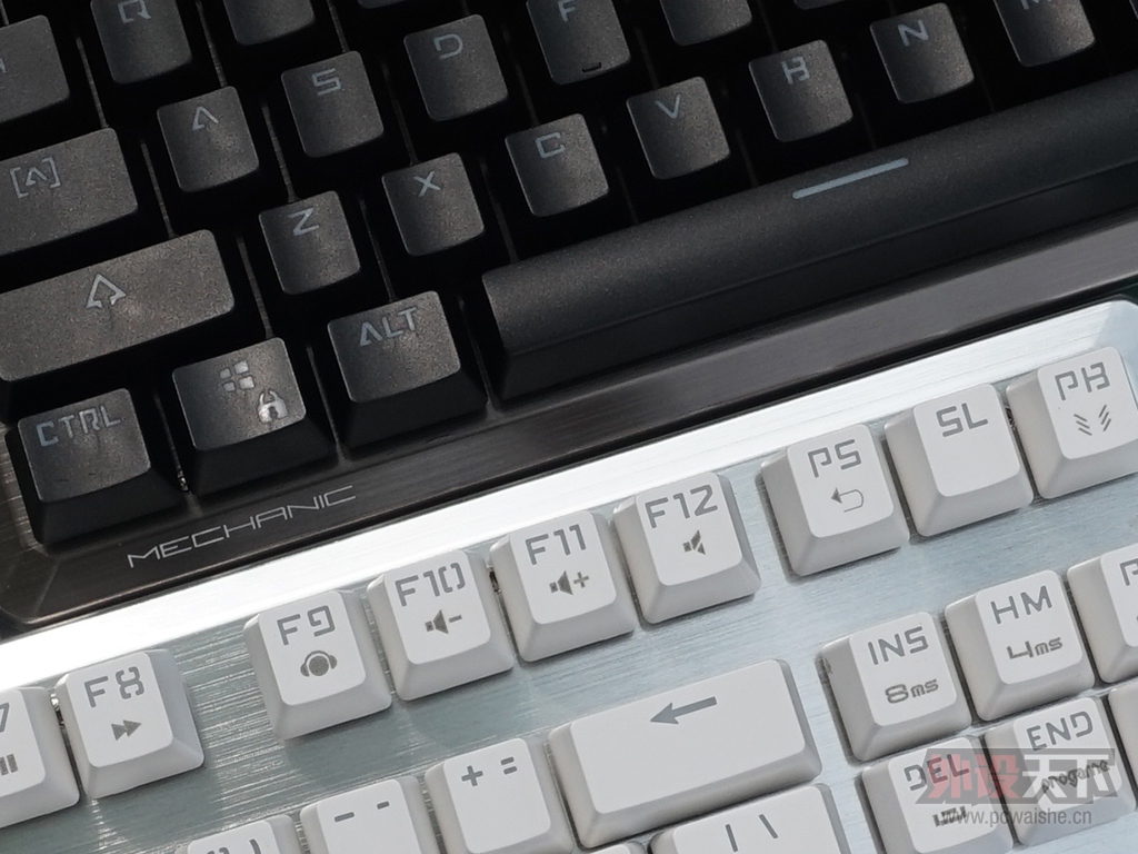�����ı��⣬�˲�K727��е����