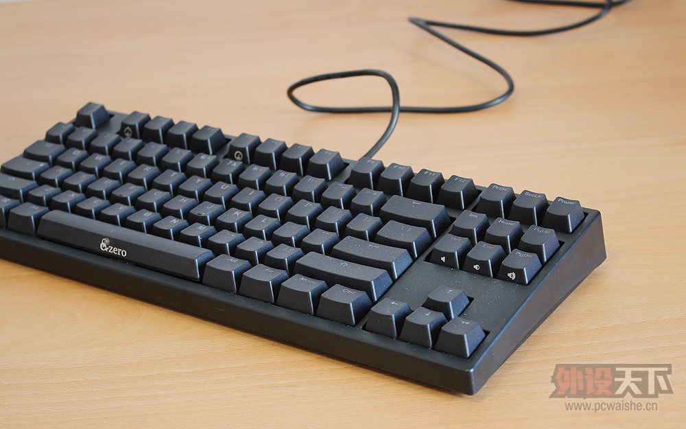 ������ ���������� С��Ducky 2087s2/KBTalking Next NT108