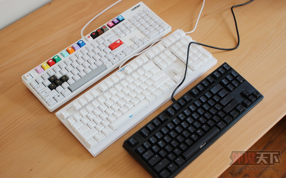 ������ ���������� С��Ducky 2087s2/KBTalking Next NT108
