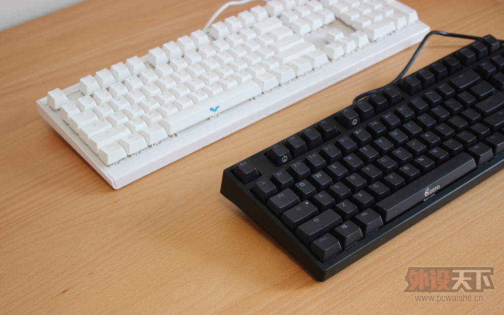 ������ ���������� С��Ducky 2087s2/KBTalking Next NT108
