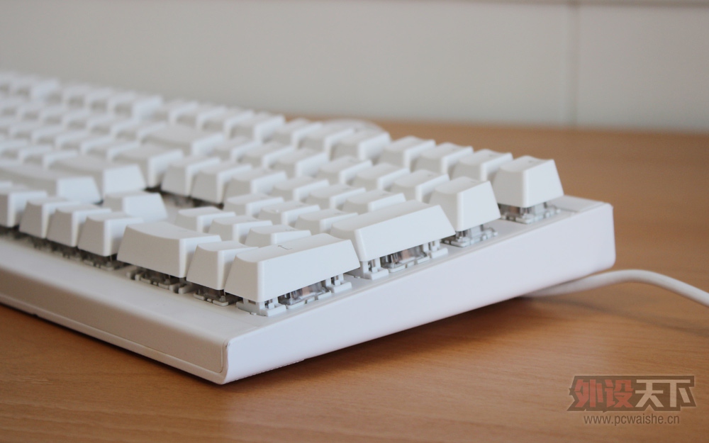 ������ ���������� С��Ducky 2087s2/KBTalking Next NT108