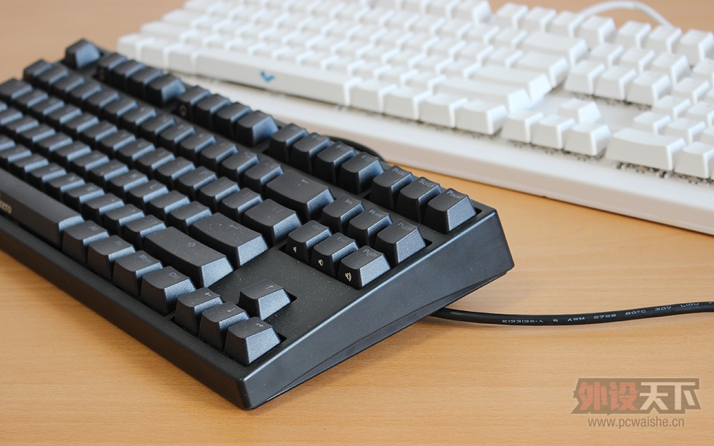 ������ ���������� С��Ducky 2087s2/KBTalking Next NT108