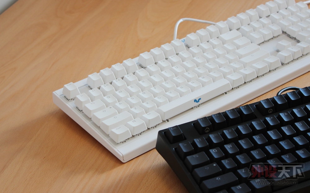 ������ ���������� С��Ducky 2087s2/KBTalking Next NT108
