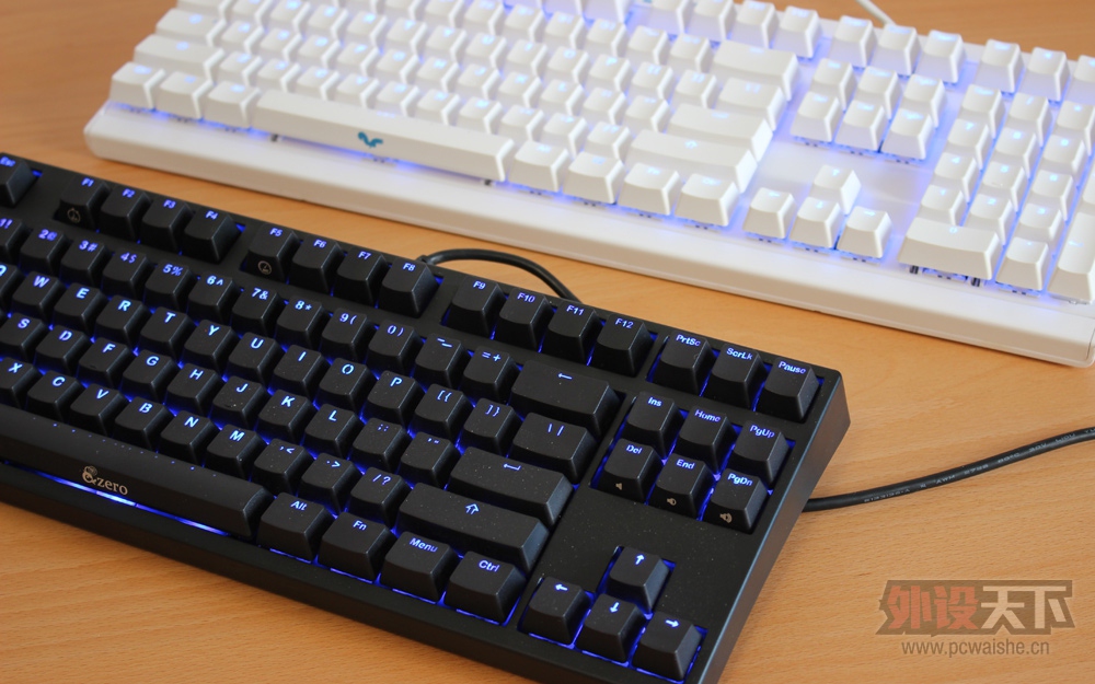 ������ ���������� С��Ducky 2087s2/KBTalking Next NT108