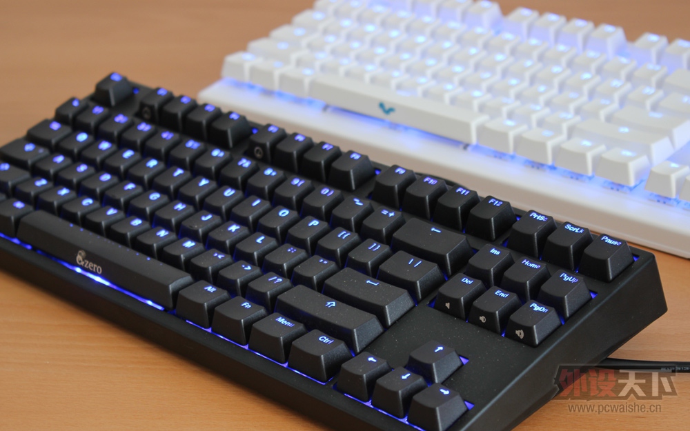 ������ ���������� С��Ducky 2087s2/KBTalking Next NT108