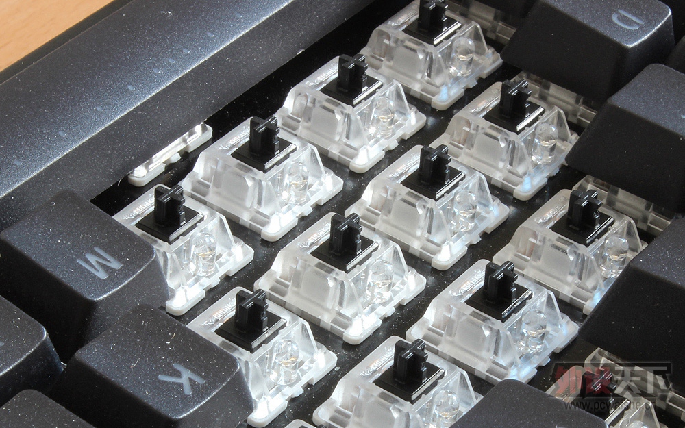 ������ ���������� С��Ducky 2087s2/KBTalking Next NT108