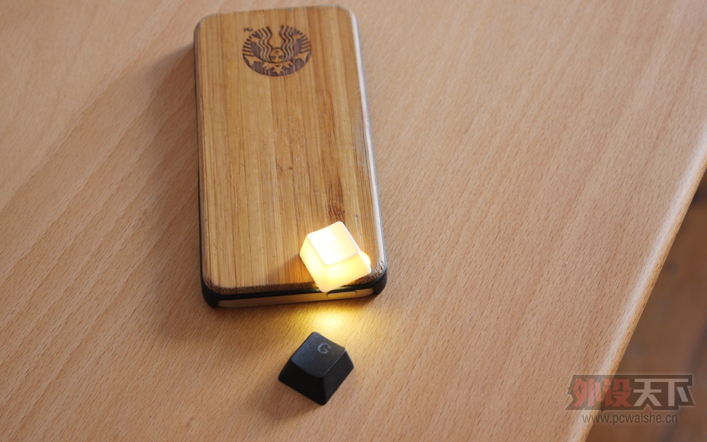 ������ ���������� С��Ducky 2087s2/KBTalking Next NT108