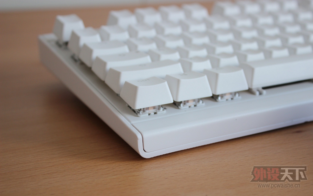 ������ ���������� С��Ducky 2087s2/KBTalking Next NT108